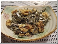 超簡単！くるみといりこの佃煮風